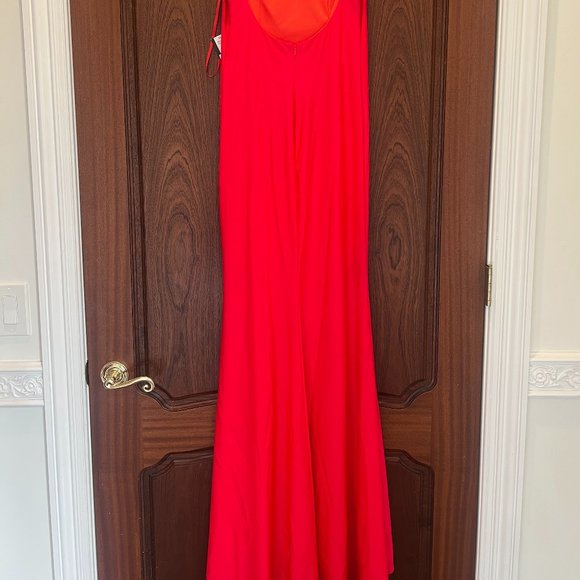 La Femme Prom 30665 Neon Coral Size 6 - Picture 4 of 15